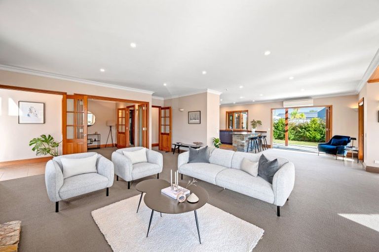 Photo of property in 32 Old Station Avenue, Wanaka, 9305