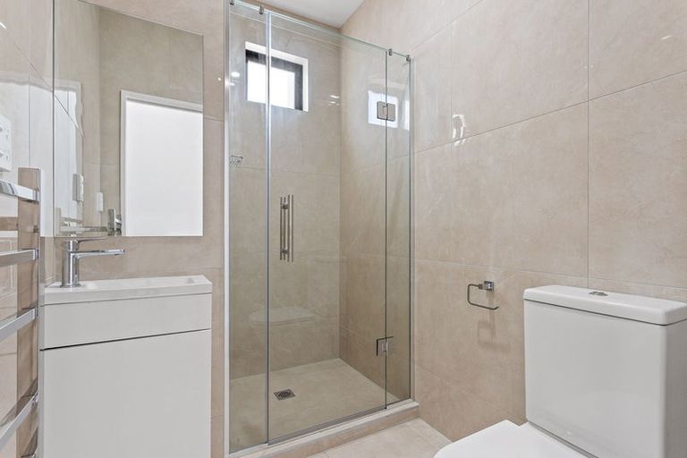 Photo of property in 48 Clayden Shuttleworth Street, Papakura, 2110