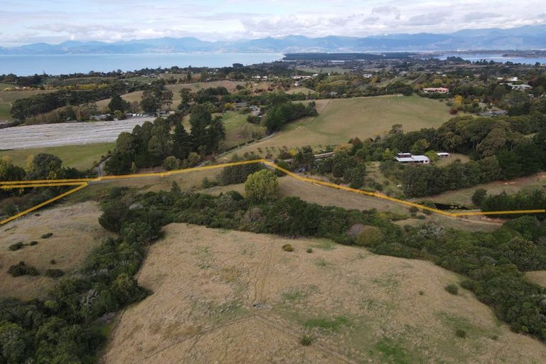 Photo of property in 180 Awa Awa Road, Upper Moutere, 7173