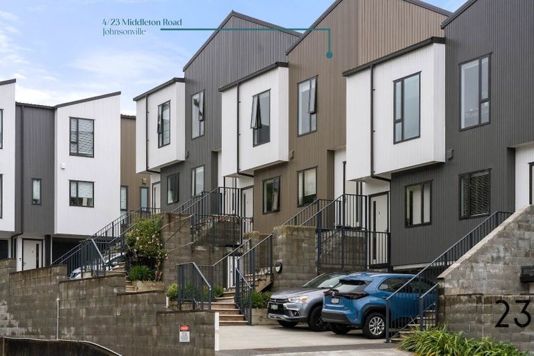 Photo of property in 4/23 Middleton Road, Johnsonville, Wellington, 6037