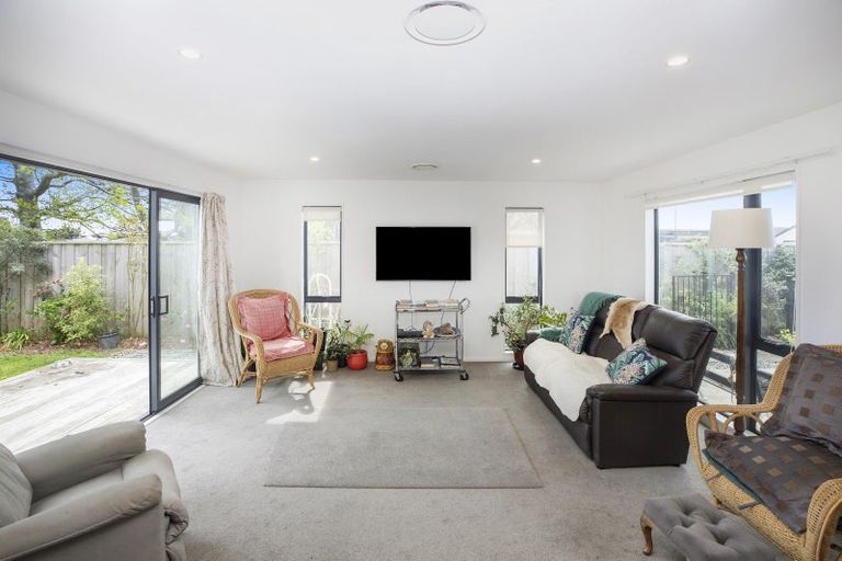 Photo of property in 13 Crossley Avenue, Woodend, 7610