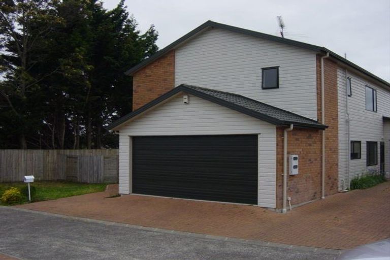 Photo of property in 51 Tiri Tiri Road, Birkdale, Auckland, 0626