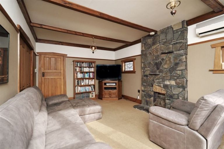 Photo of property in 34 Lees Road, Strowan, Christchurch, 8052