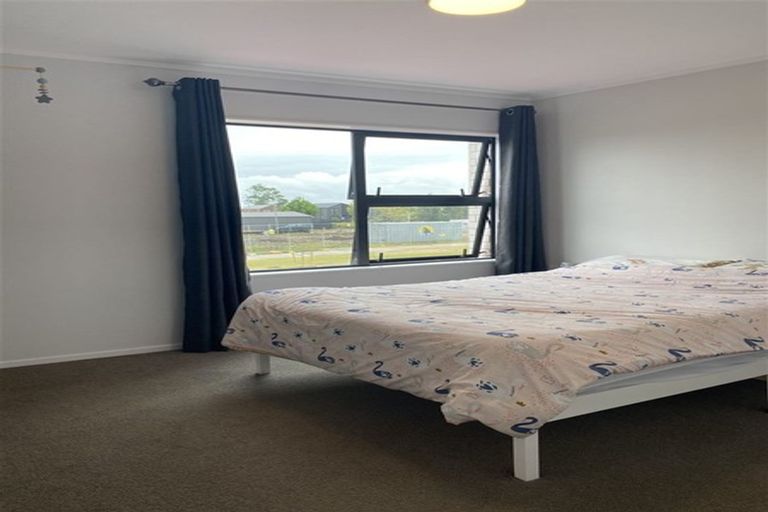 Photo of property in 91 Battalion Drive, Papakura, 2110