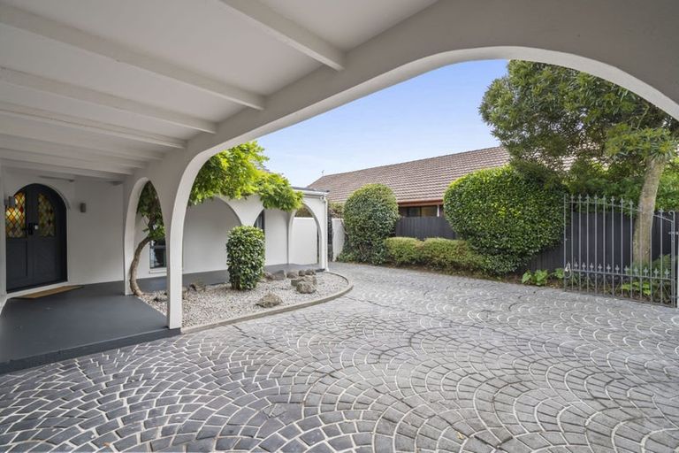 Photo of property in 56 Solway Avenue, Ilam, Christchurch, 8041