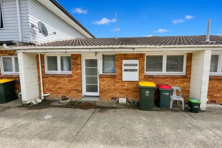 Photo of property in 3/100 Coronation Road, Papatoetoe, Auckland, 2025