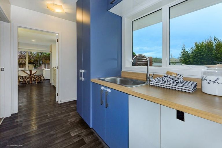 Photo of property in 29 Liverton Crescent, Bishopdale, Christchurch, 8053