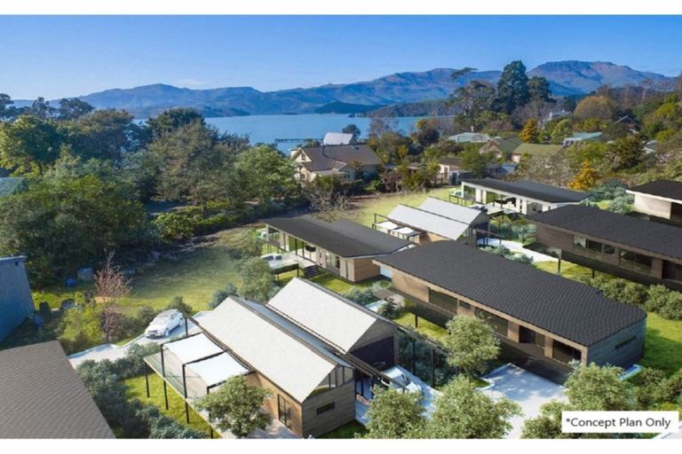 Photo of property in 17 Main Road, Governors Bay, 8971