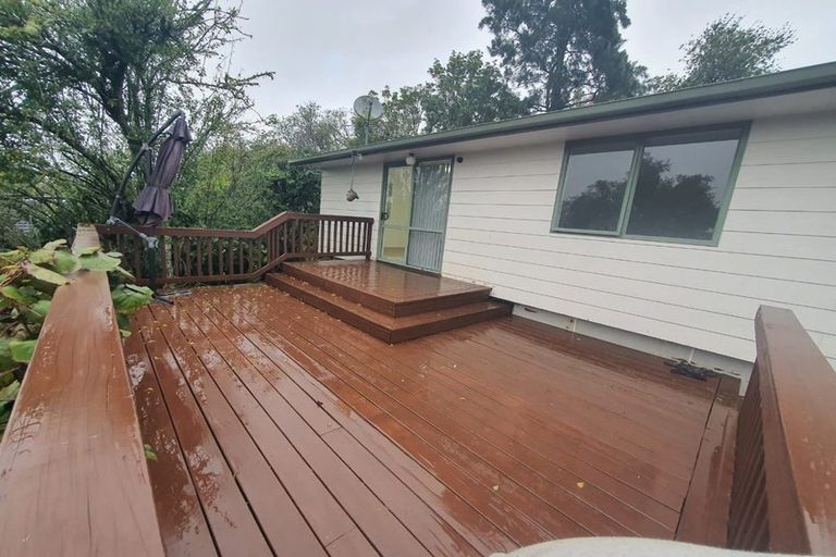 Photo of property in 1/23 Landow Place, Henderson, Auckland, 0612