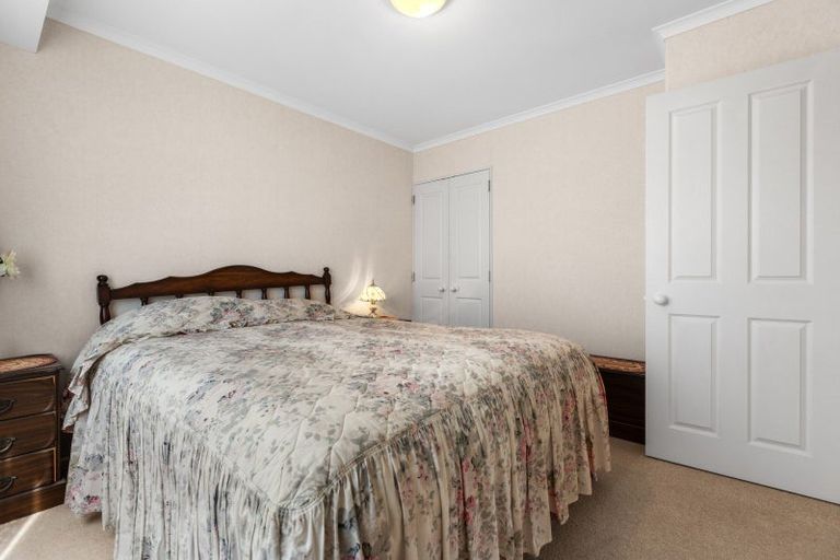 Photo of property in 69 Gravatt Road, Papamoa Beach, Papamoa, 3118