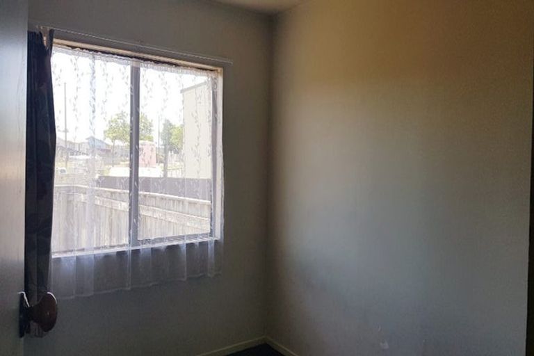 Photo of property in 337 Flaxmere Avenue, Flaxmere, Hastings, 4120