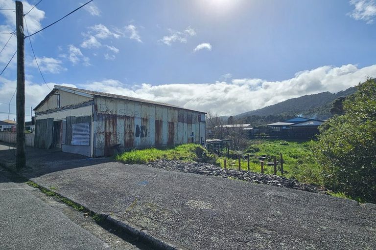 Photo of property in 121 Bright Street, Cobden, Greymouth, 7802