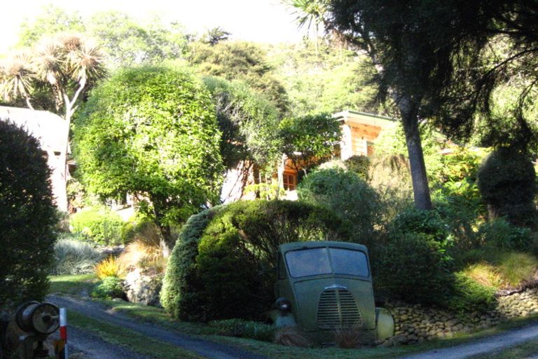 Photo of property in 18 Thornicroft Road, Waitati, 9085