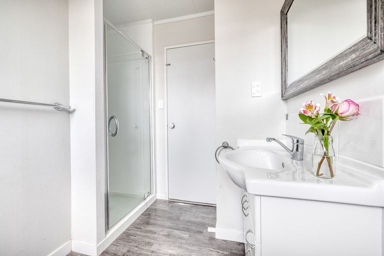 Photo of property in 42a Weld Street, Cambridge, 3434