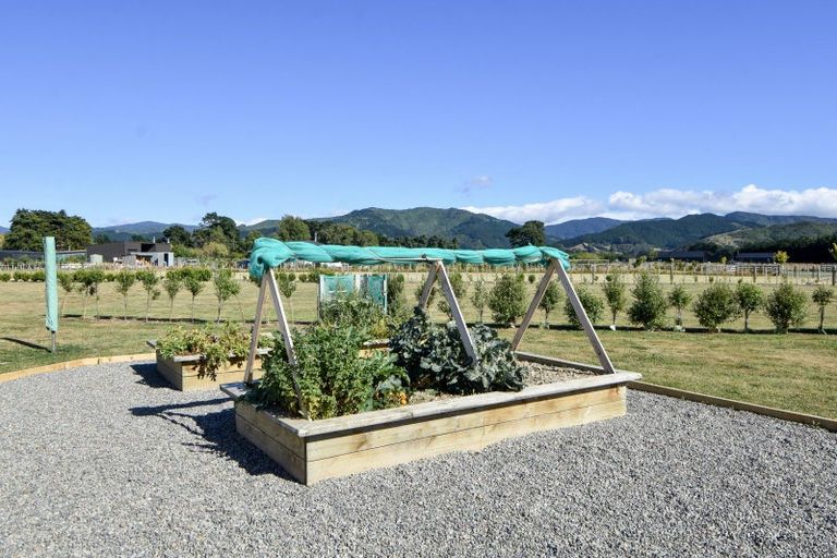 Photo of property in 66a Thomas Road, Carrington, Carterton, 5791