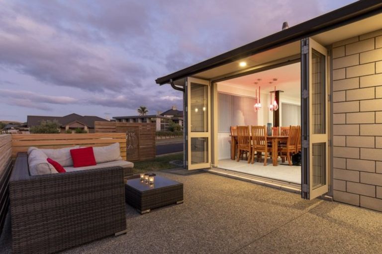 Photo of property in 2 Damien Place, Ohauiti, Tauranga, 3112