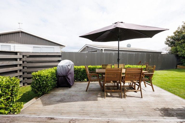 Photo of property in 63 Sherwill Street, Feilding, 4702