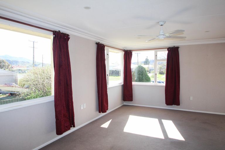 Photo of property in 13 Bowen Street, Kurow, 9435