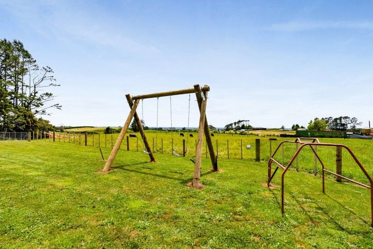 Photo of property in 1270 Mangorei Road, Mangorei, New Plymouth, 4371