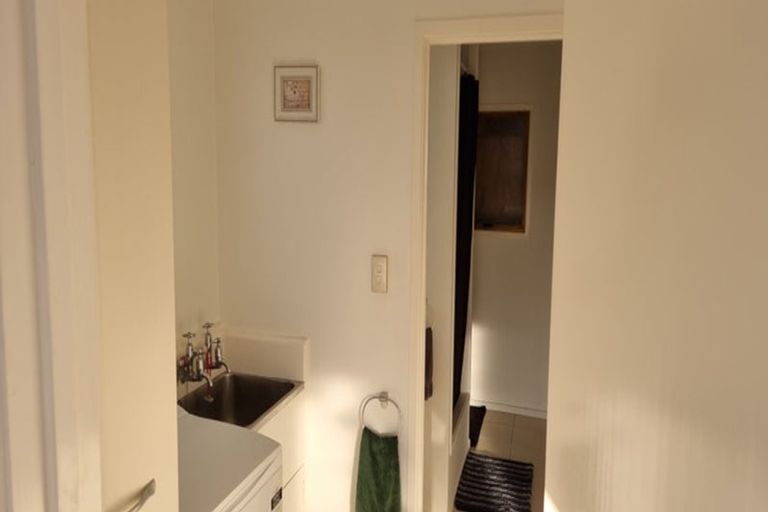 Photo of property in 11 Rahopara Street, Castor Bay, Auckland, 0620