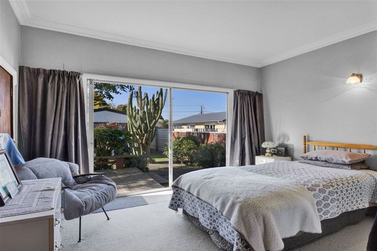 Photo of property in 13 Disraeli Street, Hawera, 4610