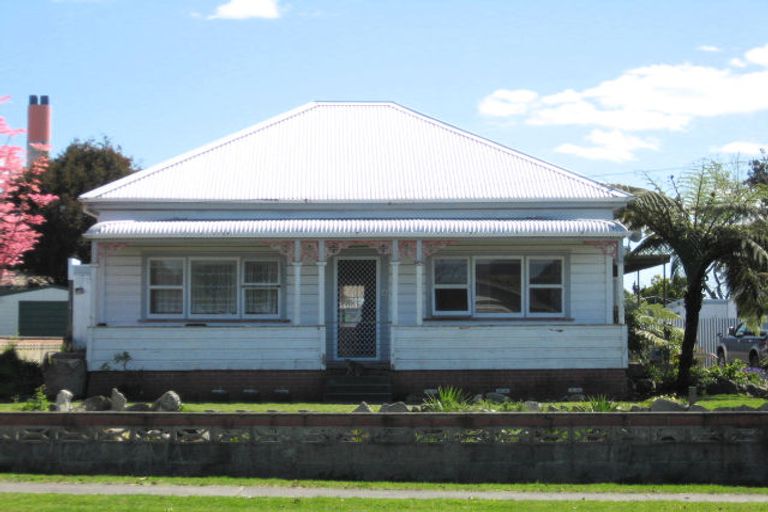 Photo of property in 139 Hakanoa Street, Huntly, 3700