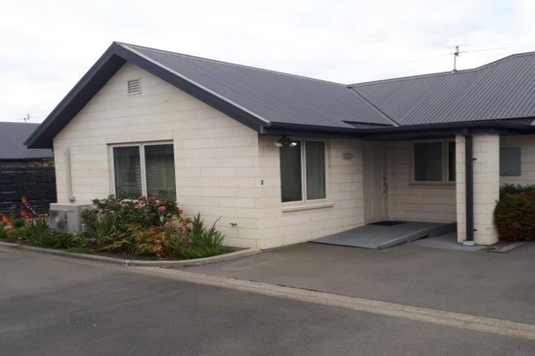 Photo of property in 2/24 Victoria Street, Rangiora, 7400