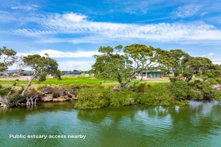 Photo of property in 17 Kahu Drive, Mangawhai, 0505