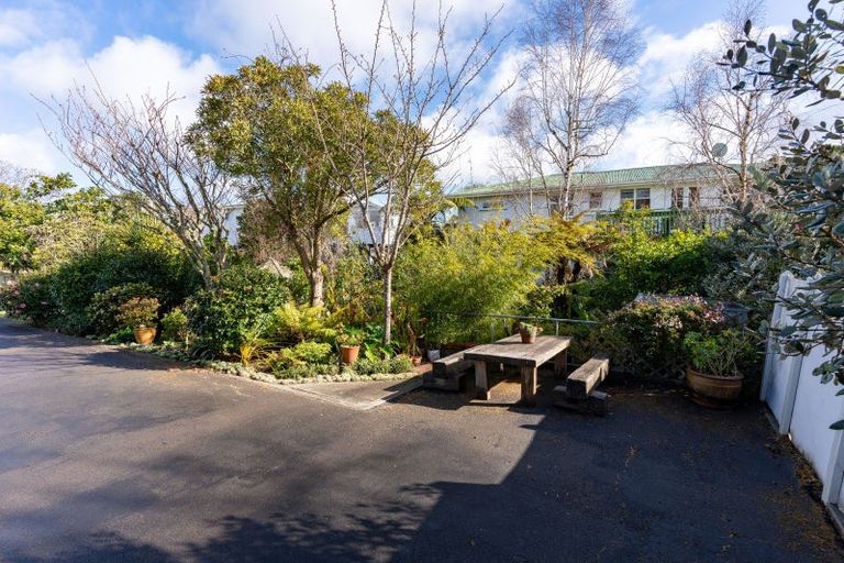 Photo of property in 3 Phoenix Avenue, Hokowhitu, Palmerston North, 4410
