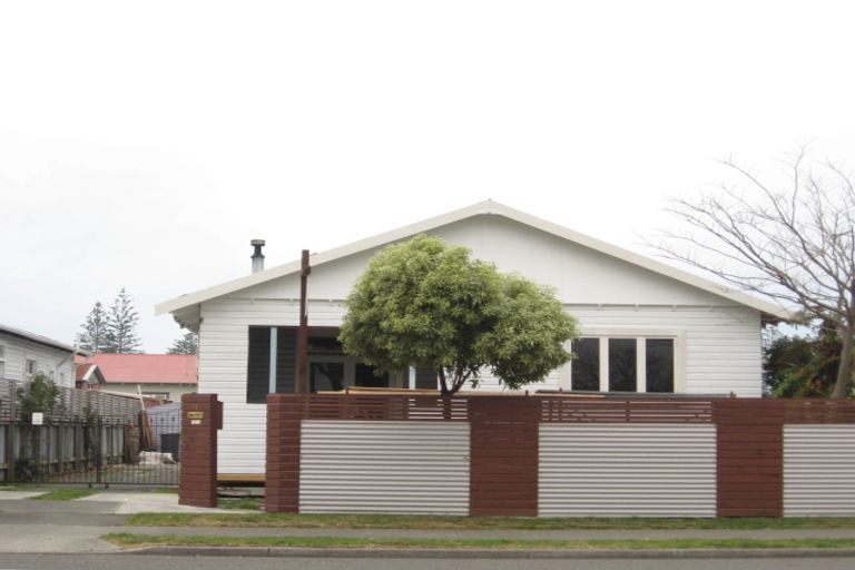 Photo of property in 11 Chambers Street, Te Awa, Napier, 4110