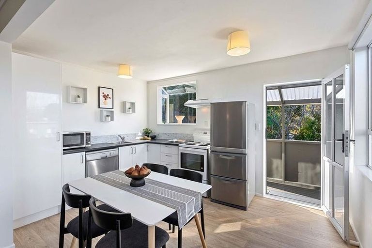 Photo of property in 33b Menin Road, Raumati South, Paraparaumu, 5032