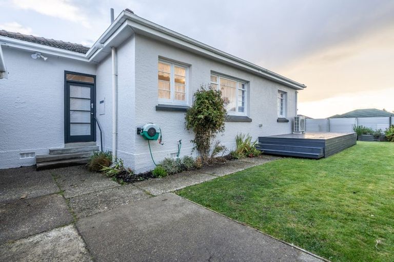 Photo of property in 575 Tay Street, Hawthorndale, Invercargill, 9810