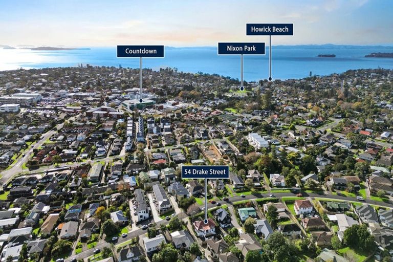 Photo of property in 54 Drake Street, Howick, Auckland, 2014