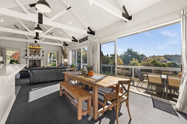 Photo of property in 1 Te Roera Drive, Taradale, Napier, 4112