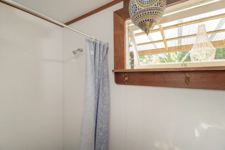 Photo of property in 8 Laycock Road, Tairua, 3508