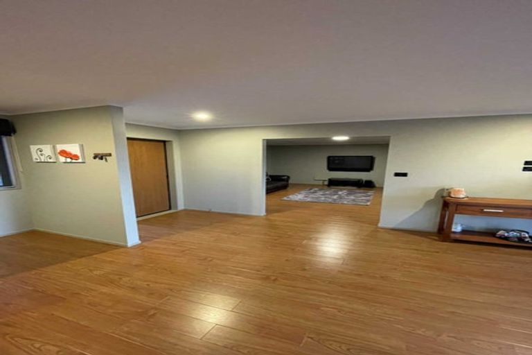 Photo of property in 29 Cape Vista Crescent, Pukekohe, 2120