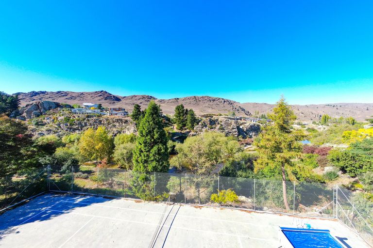 Photo of property in 12 Coulson Place, Alexandra, 9320