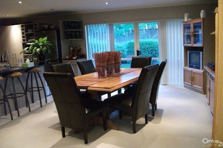 Photo of property in 400 Chapel Road, Flat Bush, Auckland, 2016