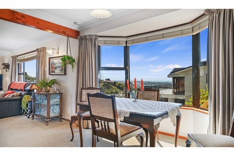 Photo of property in 10 Oakleigh Crescent, Oamaru North, Oamaru, 9400