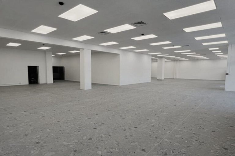 Photo of property in 350b Great South Road, Opaheke, Papakura, 2113