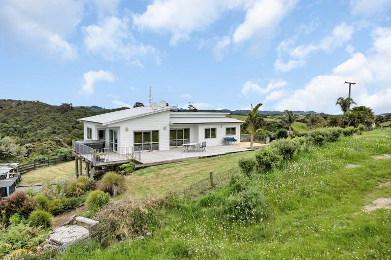 Photo of property in 93 Palmer Road, Waipu, 0582