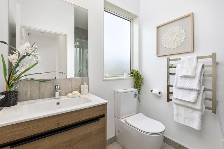 Photo of property in 129 Tarapuka Road, Westgate, Auckland, 0814