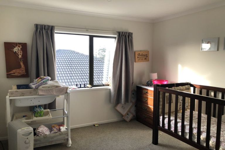 Photo of property in 46 Harris Drive, Silverdale, 0932