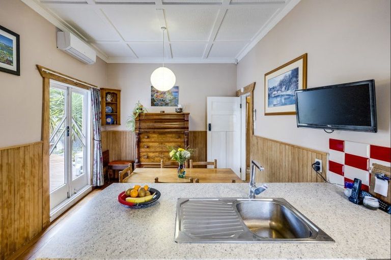 Photo of property in 46 Mcgrath Street, Napier South, Napier, 4110