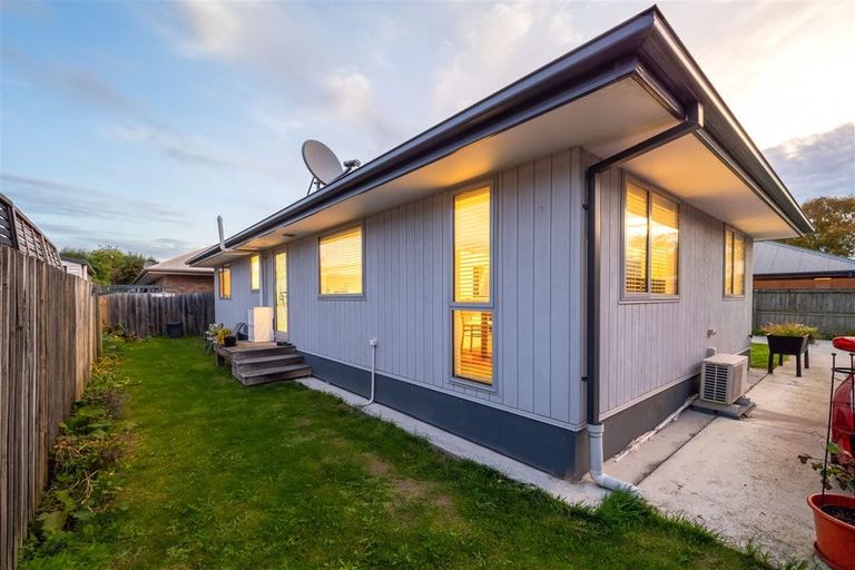 Photo of property in 2/192 Woodham Road, Linwood, Christchurch, 8062