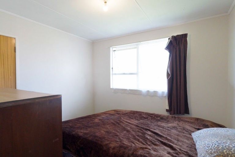 Photo of property in 49 Lee Street, Castlecliff, Whanganui, 4501