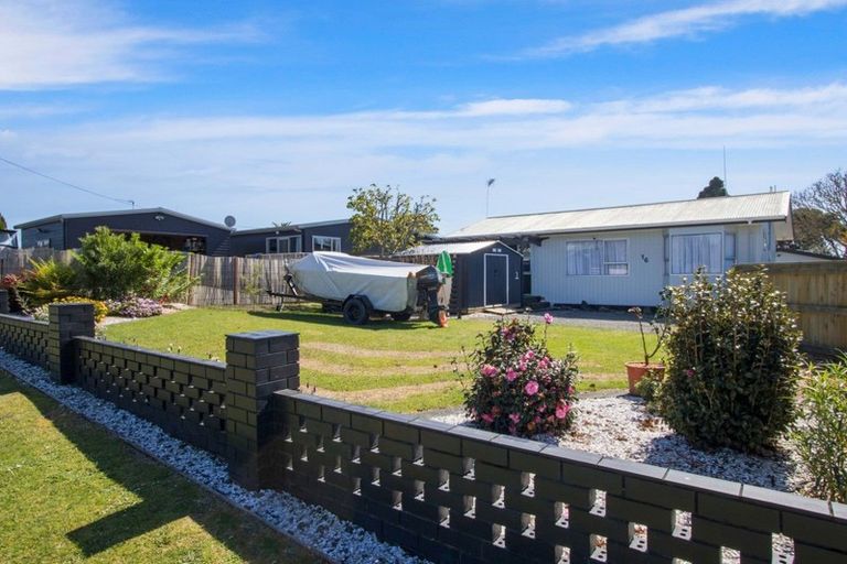 Photo of property in 16a Athenree Road, Athenree, Katikati, 3177