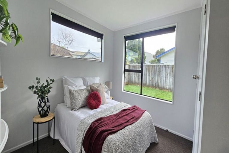 Photo of property in 2/32 Eldon Grove, Taita, Lower Hutt, 5019