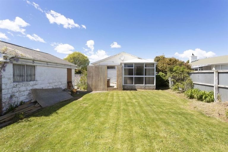 Photo of property in 5 Pimlico Place, Bishopdale, Christchurch, 8053