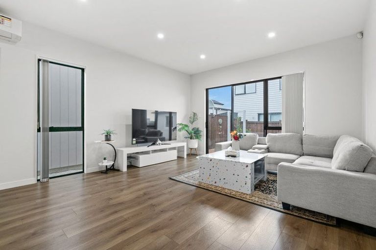 Photo of property in 7 Te Rauroha Street, Papakura, 2110